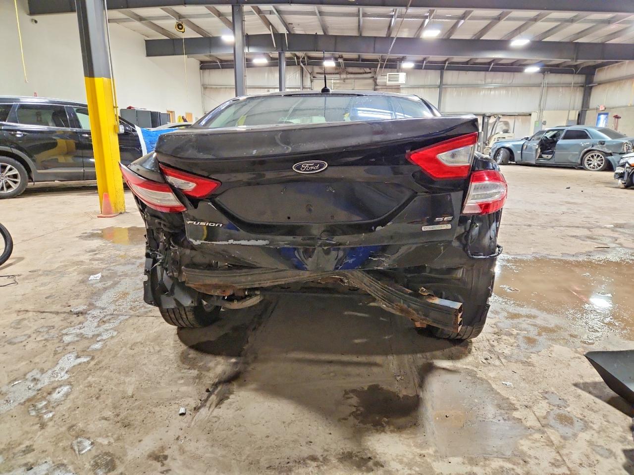2014 FORD FUSION SE photo 11