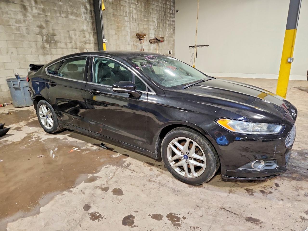 2014 FORD FUSION SE photo 7