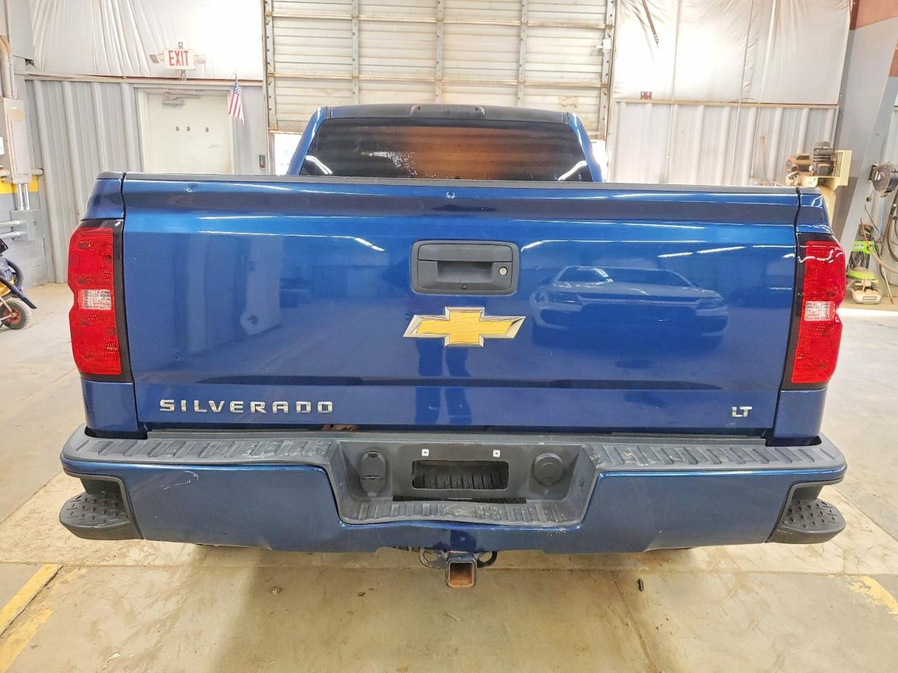 2018 CHEVROLET SILVERADO K1500 LT photo 6