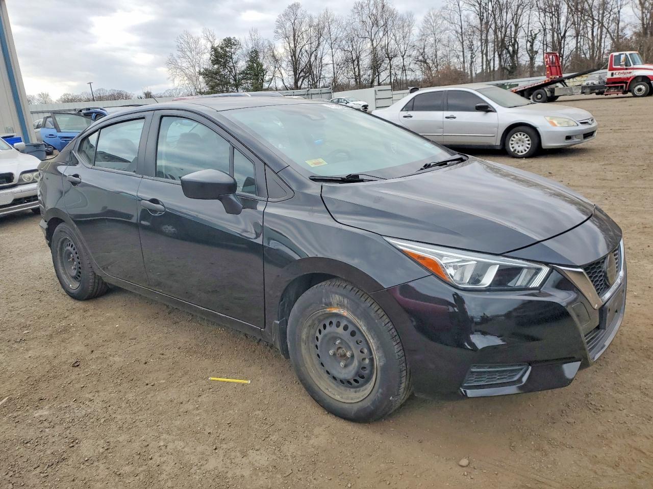 2021 NISSAN VERSA S photo 4