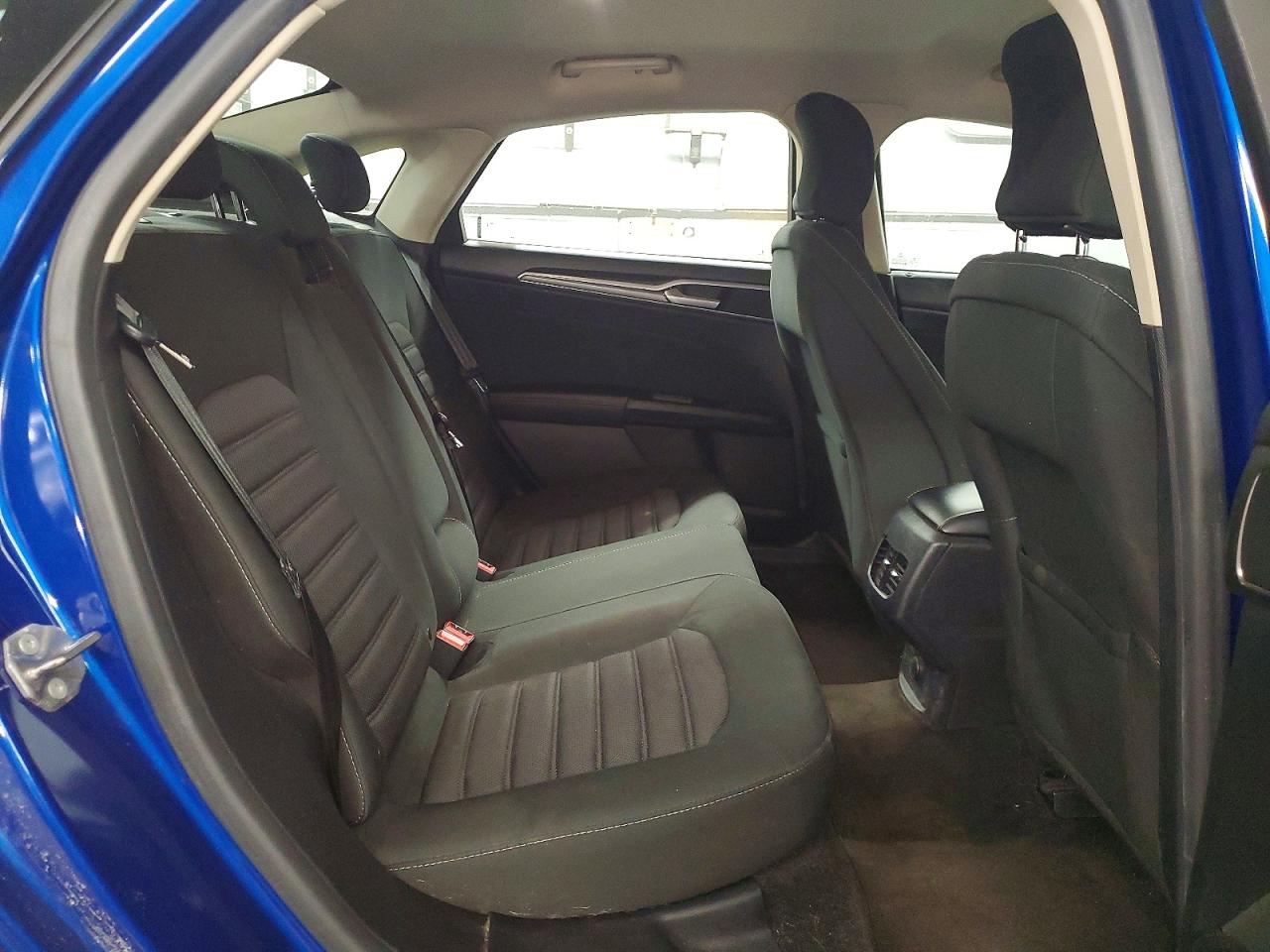 2018 FORD FUSION SE photo 10