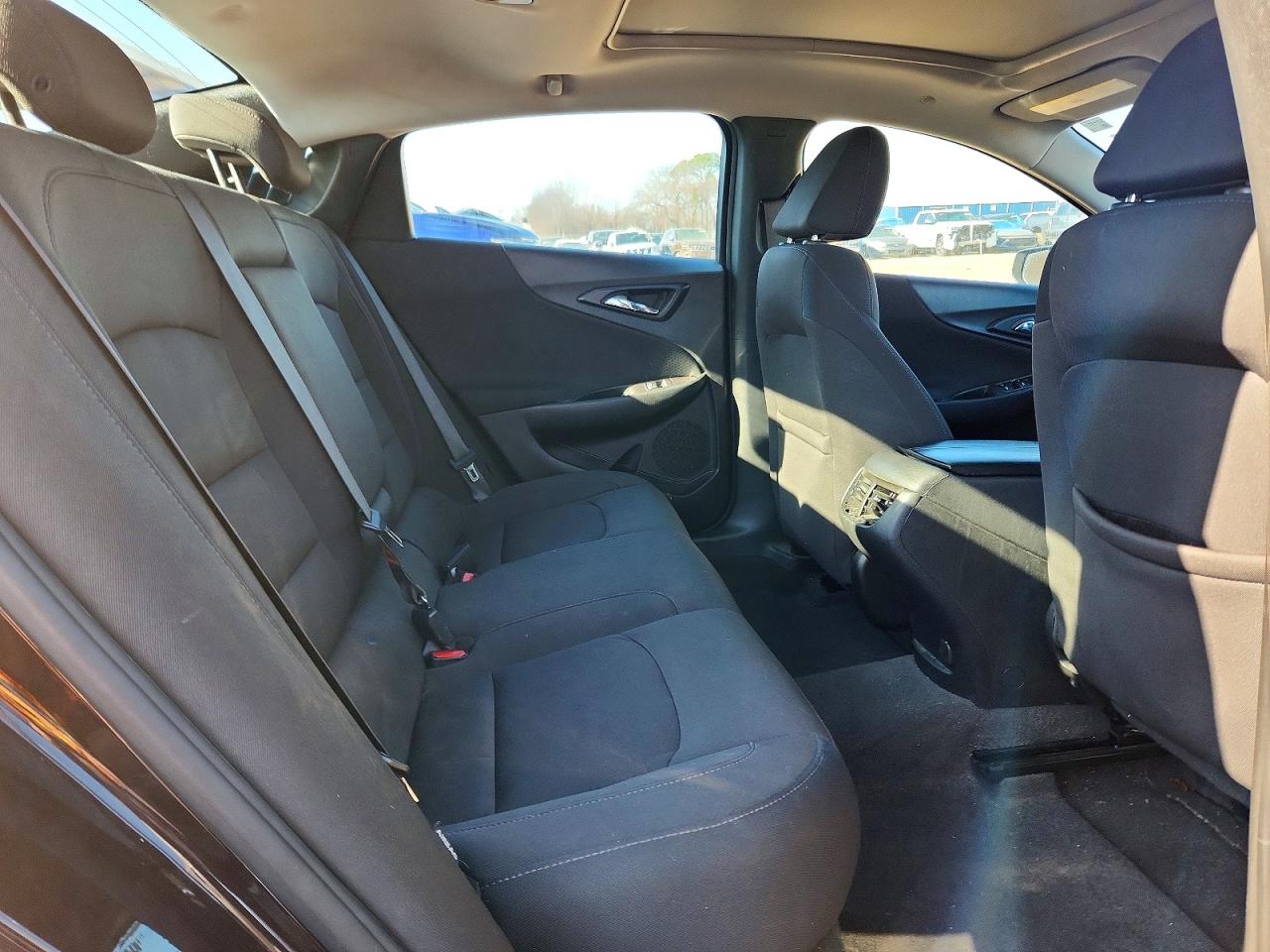 2020 CHEVROLET MALIBU LT photo 10