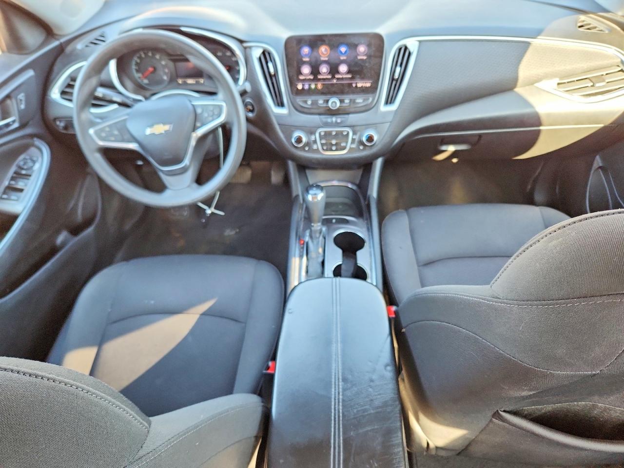 2020 CHEVROLET MALIBU LT photo 8