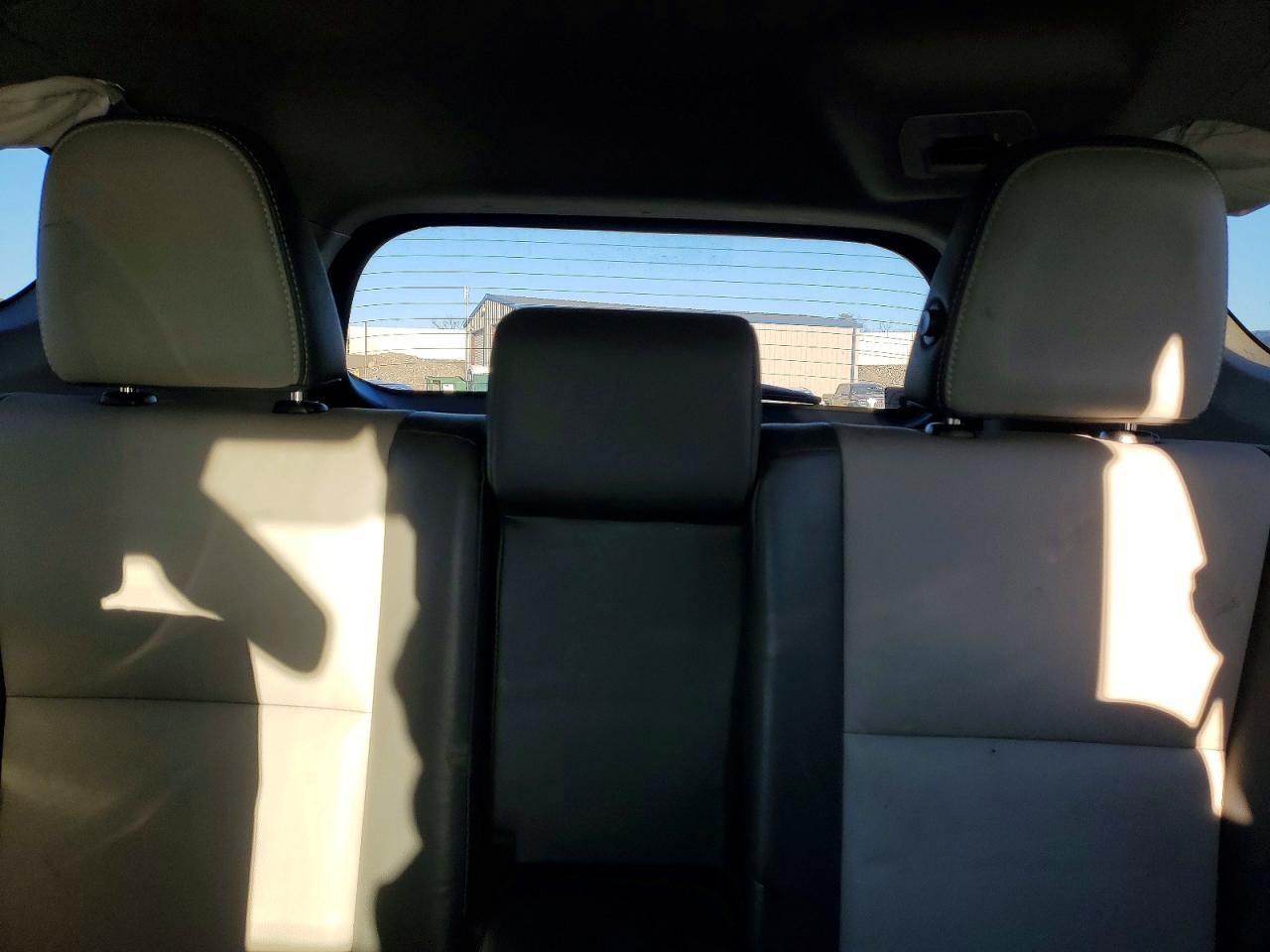 2014 TOYOTA RAV4 LIMITED photo 10