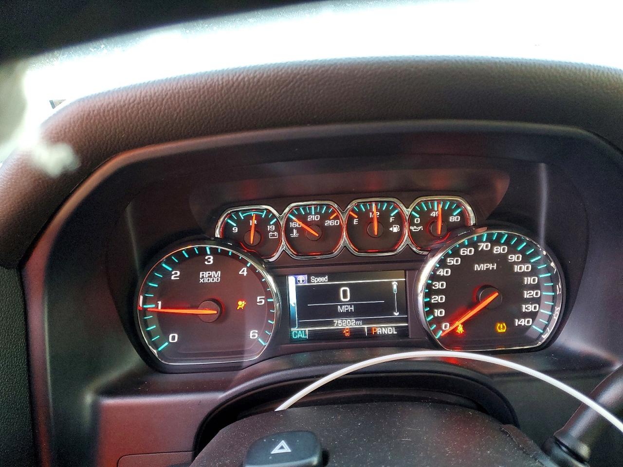 2017 CHEVROLET SILVERADO K1500 LT photo 9