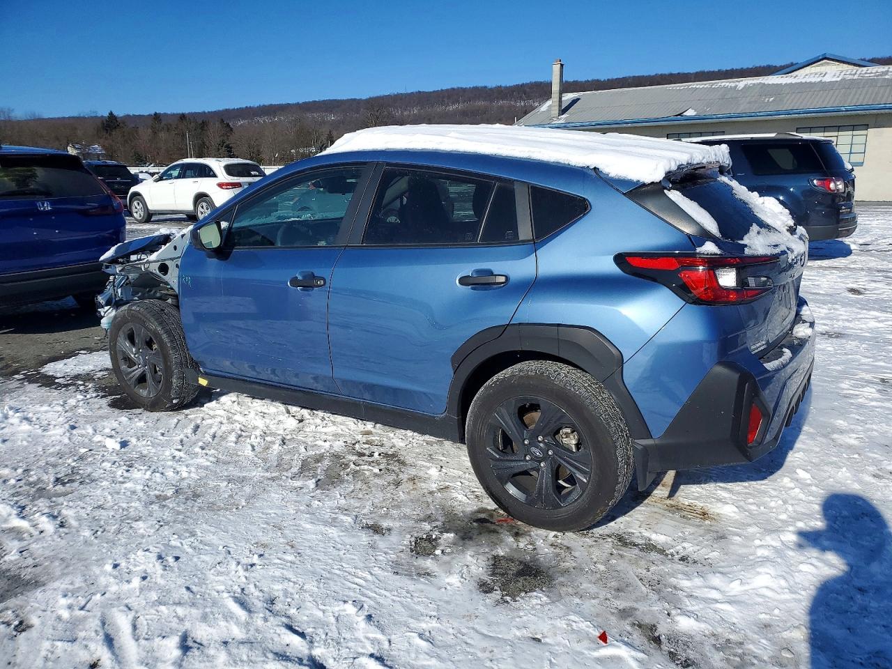 2024 SUBARU CROSSTREK photo 2