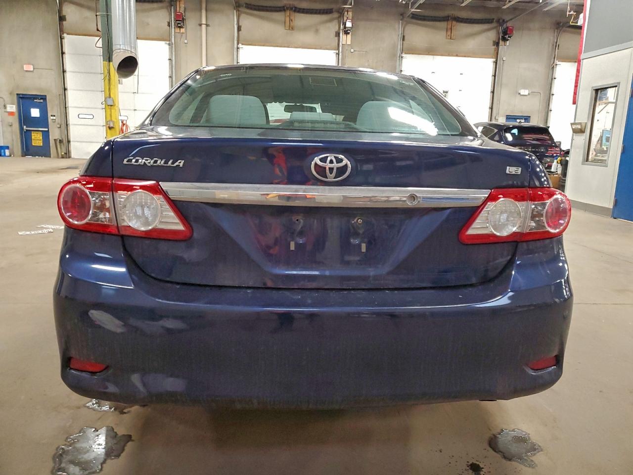 2013 TOYOTA COROLLA BASE photo 6