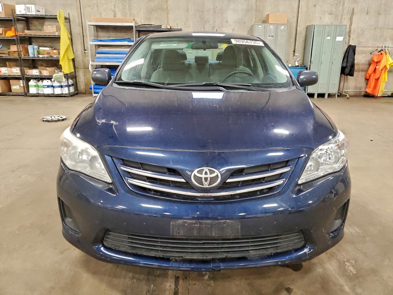 2013 TOYOTA COROLLA BASE photo 5