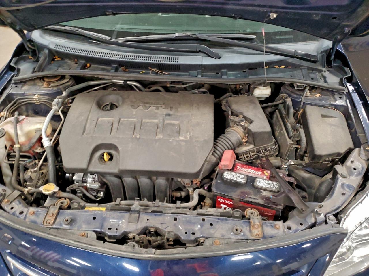 2013 TOYOTA COROLLA BASE photo 11