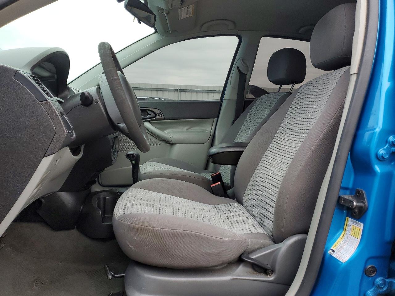 2007 FORD FOCUS ZX4 photo 7