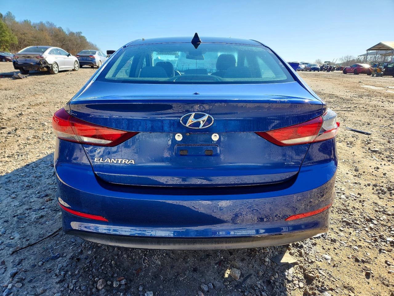 2017 HYUNDAI ELANTRA SE photo 6