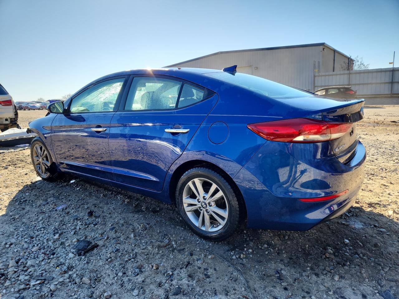 2017 HYUNDAI ELANTRA SE photo 2