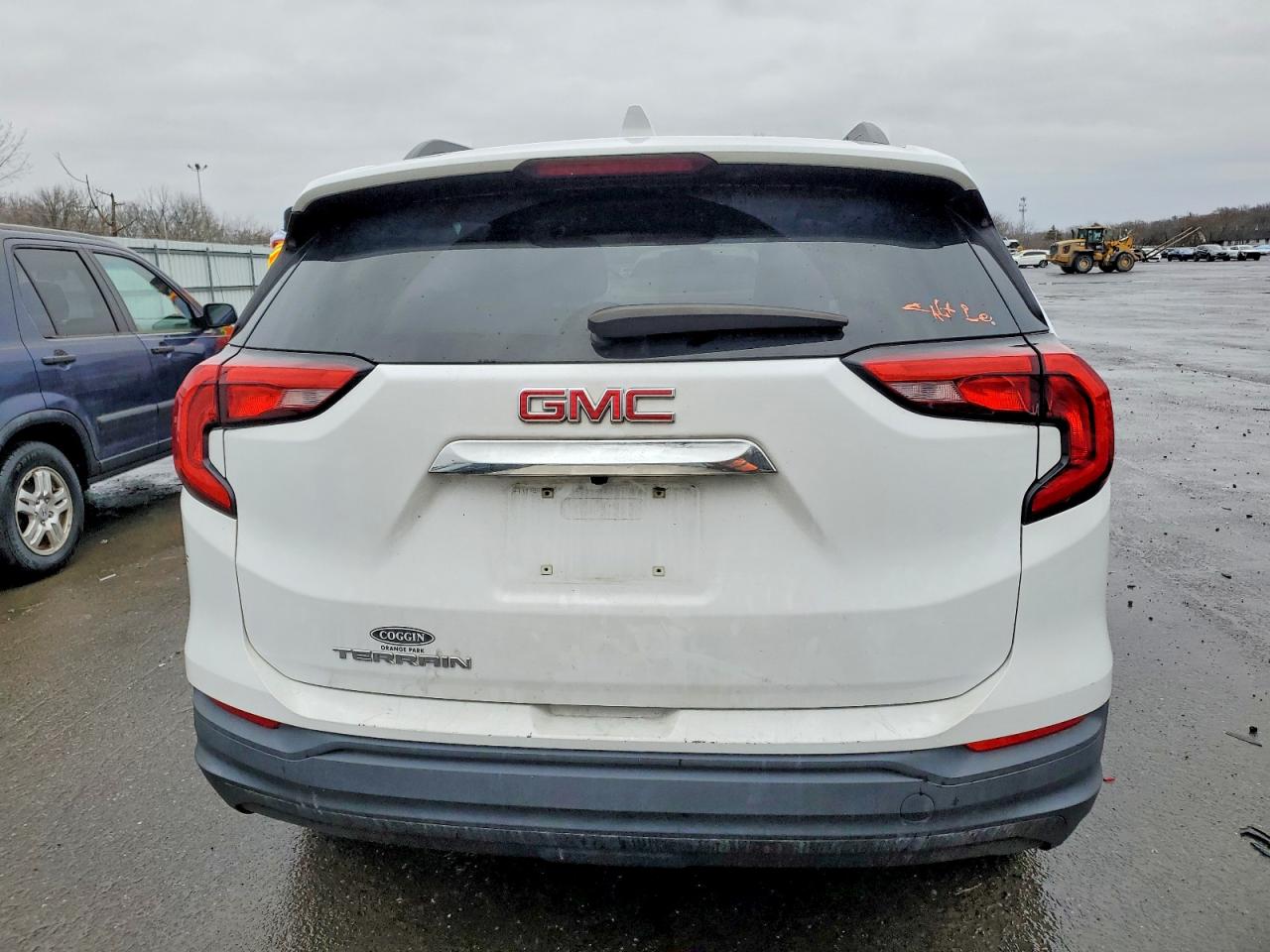 2019 GMC TERRAIN SLE photo 6
