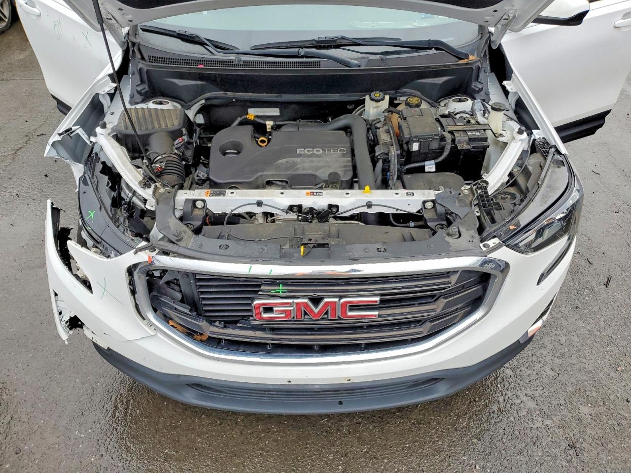 2019 GMC TERRAIN SLE photo 12