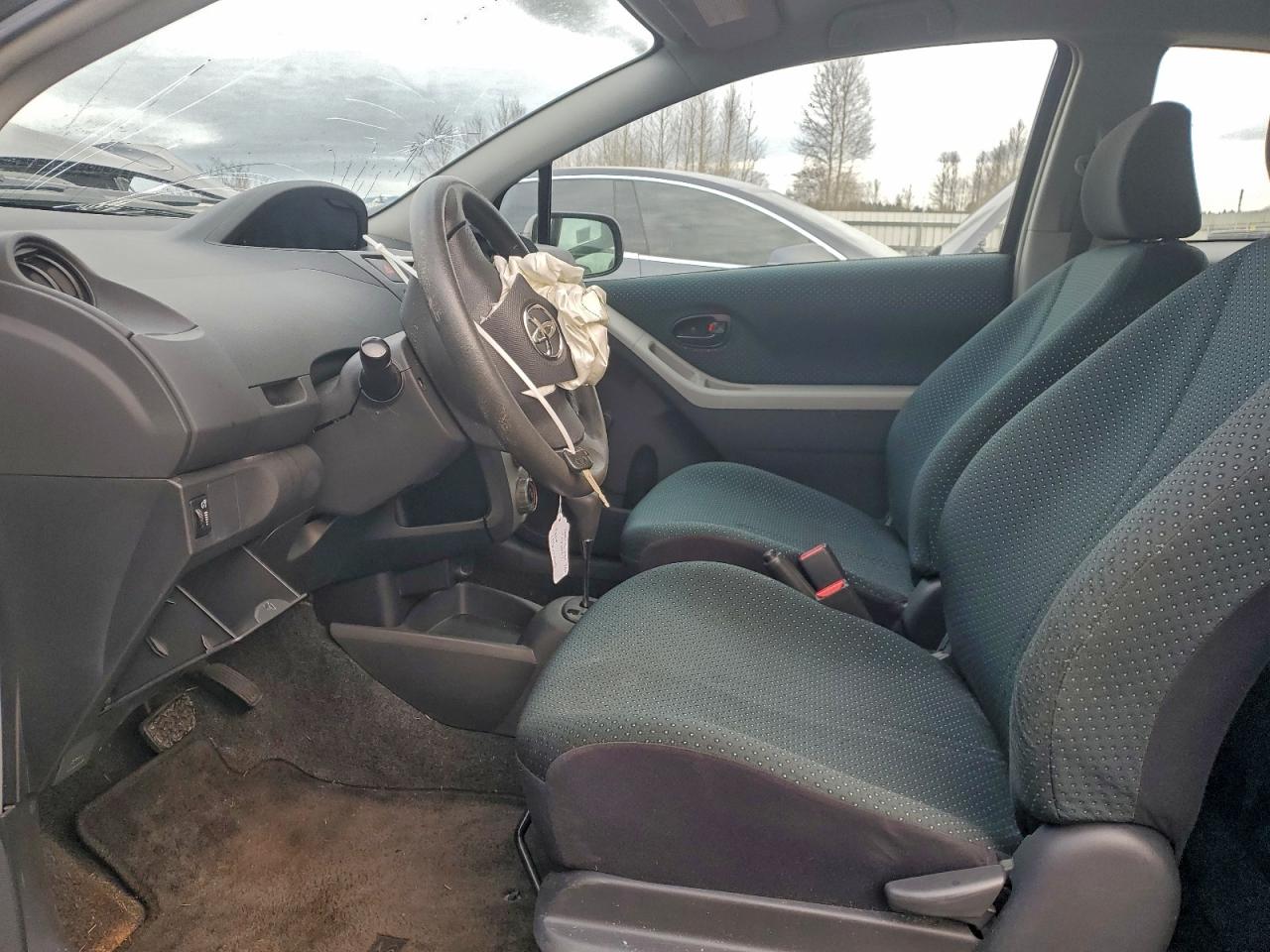 2008 TOYOTA YARIS photo 7