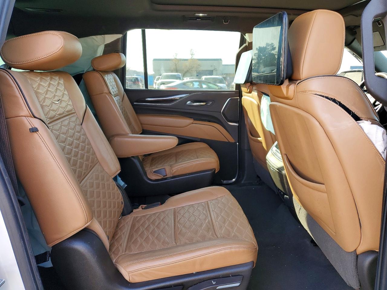 2021 CADILLAC ESCALADE ESV SPORT photo 11