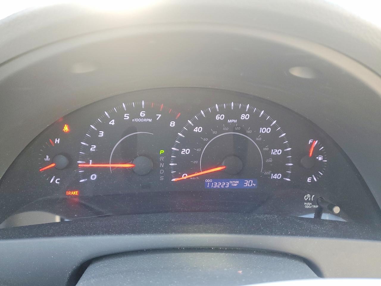 2011 TOYOTA CAMRY BASE photo 17