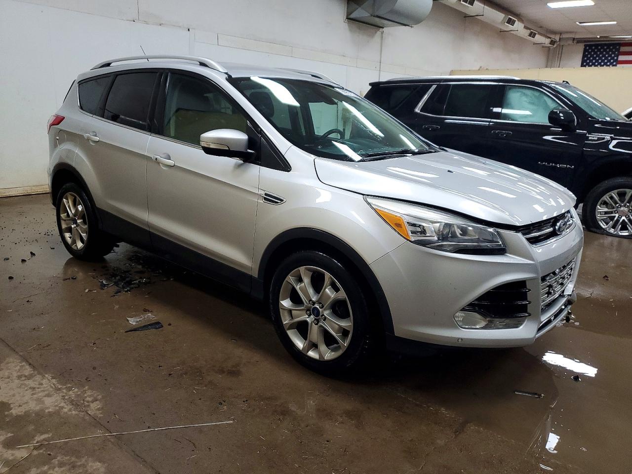 2015 FORD ESCAPE TITANIUM photo 4