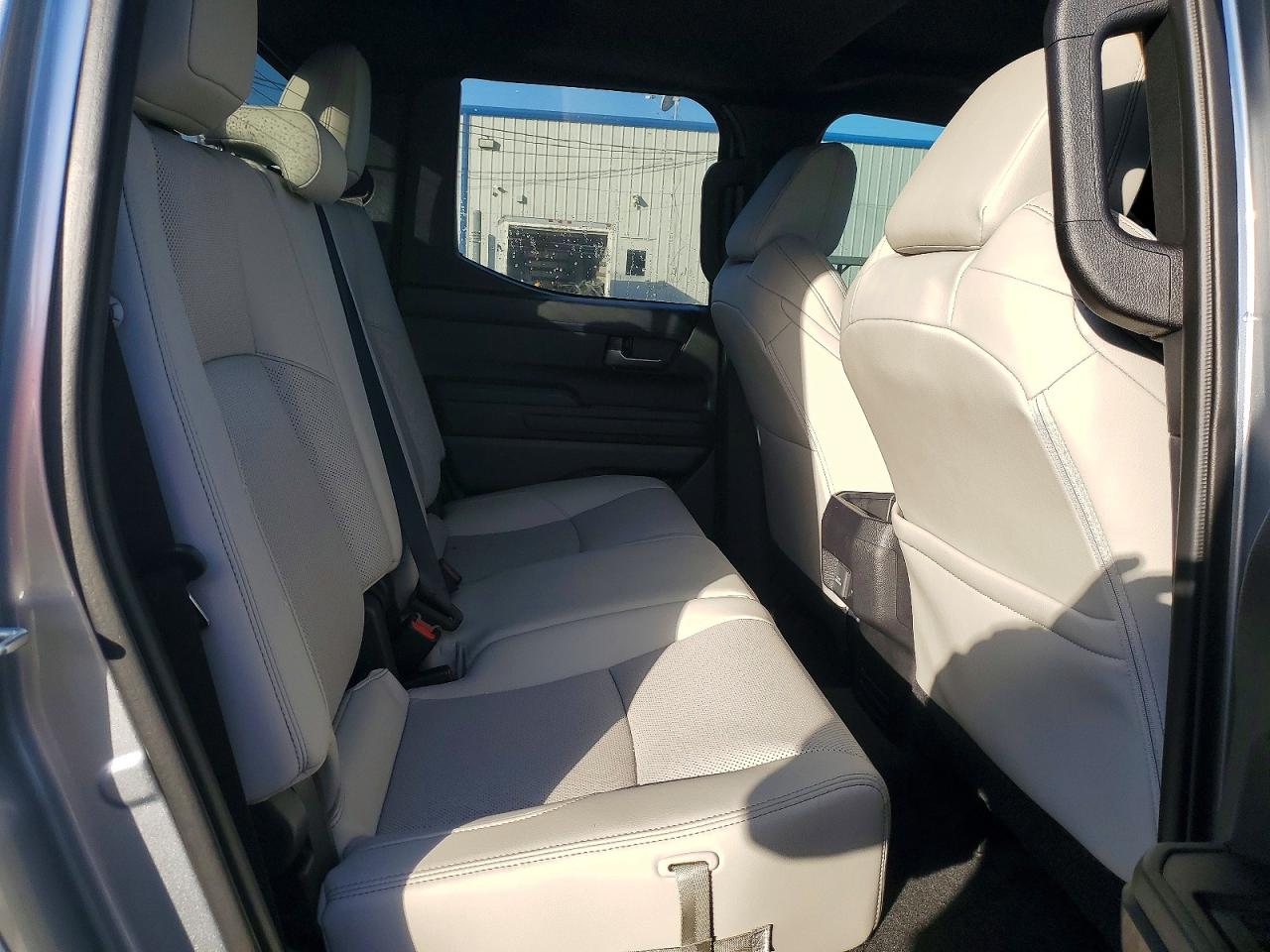 2024 TOYOTA TACOMA DOUBLE CAB photo 10
