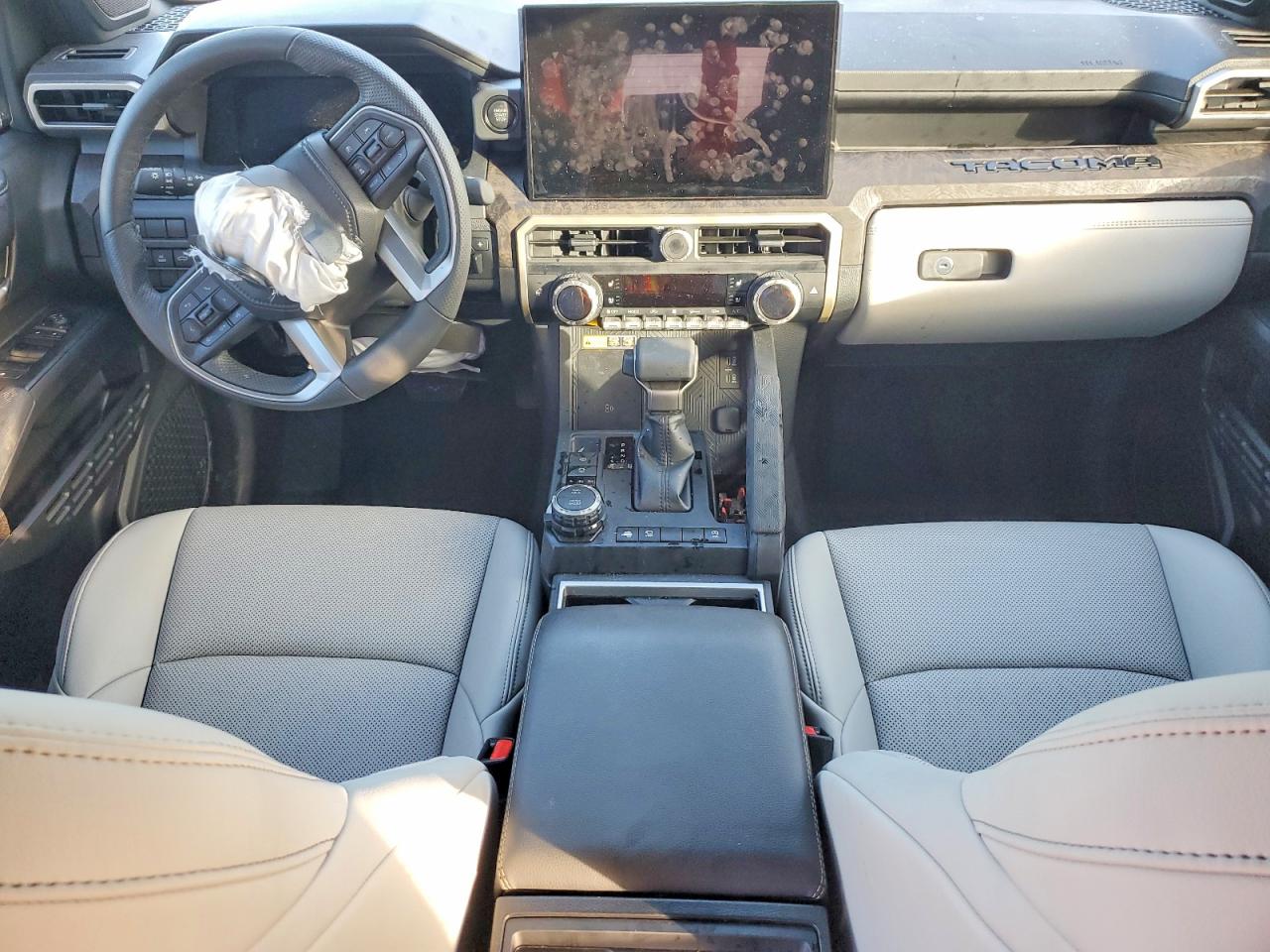 2024 TOYOTA TACOMA DOUBLE CAB photo 8
