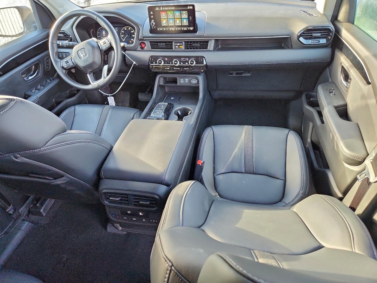 2025 HONDA PILOT EXL photo 8