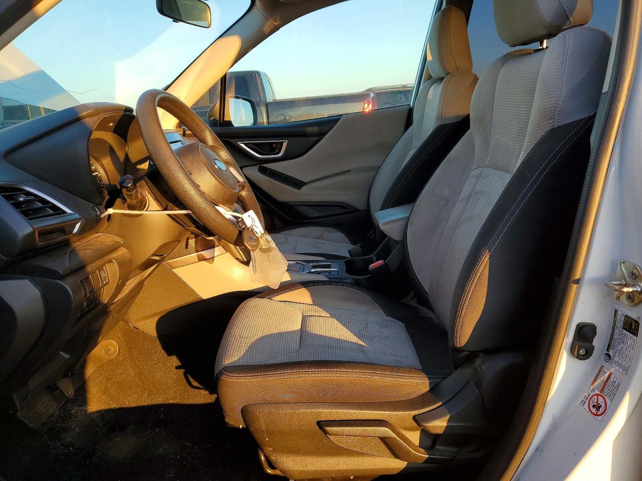 2020 SUBARU FORESTER photo 7