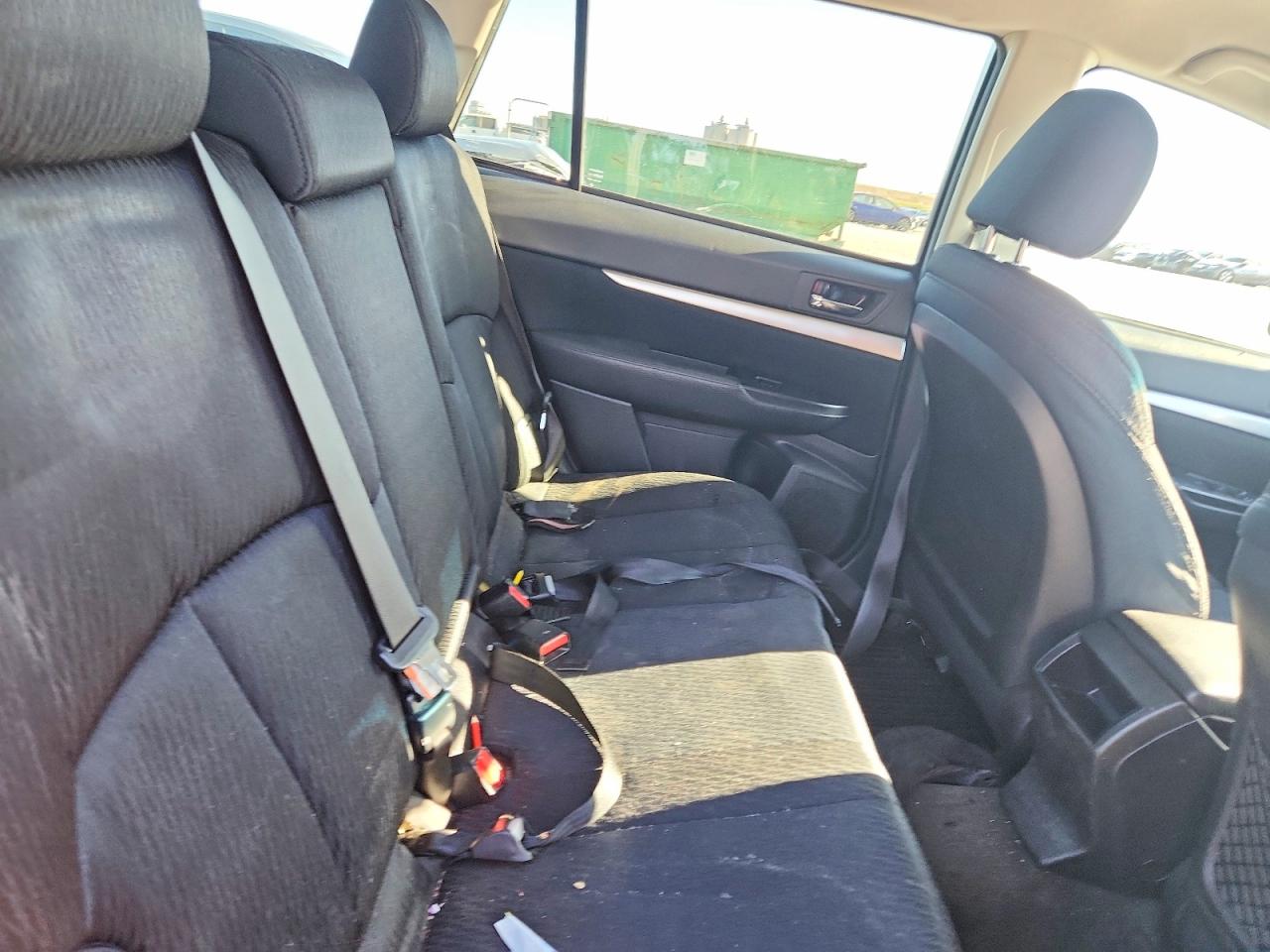 2012 SUBARU OUTBACK 2.5I PREMIUM photo 21