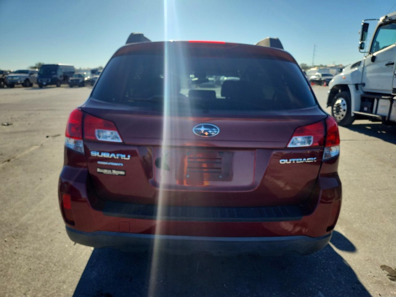 2012 SUBARU OUTBACK 2.5I PREMIUM photo 11