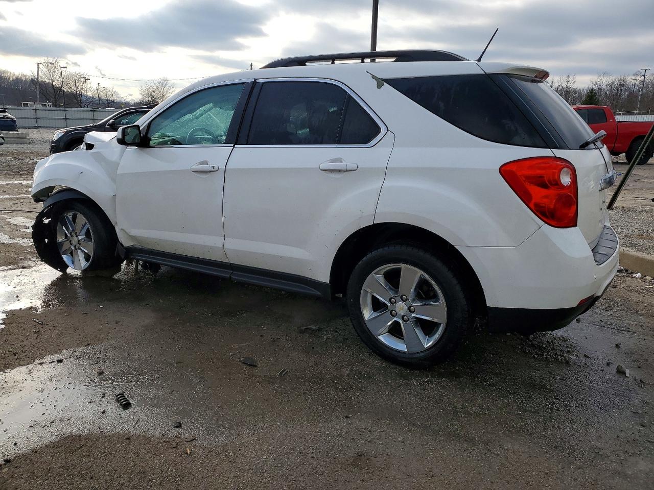 2014 CHEVROLET EQUINOX LT photo 3