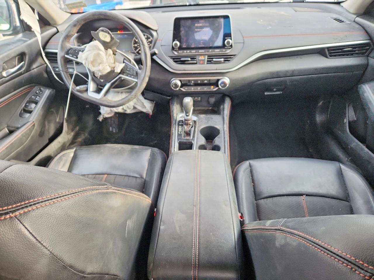 2019 NISSAN ALTIMA SR photo 8