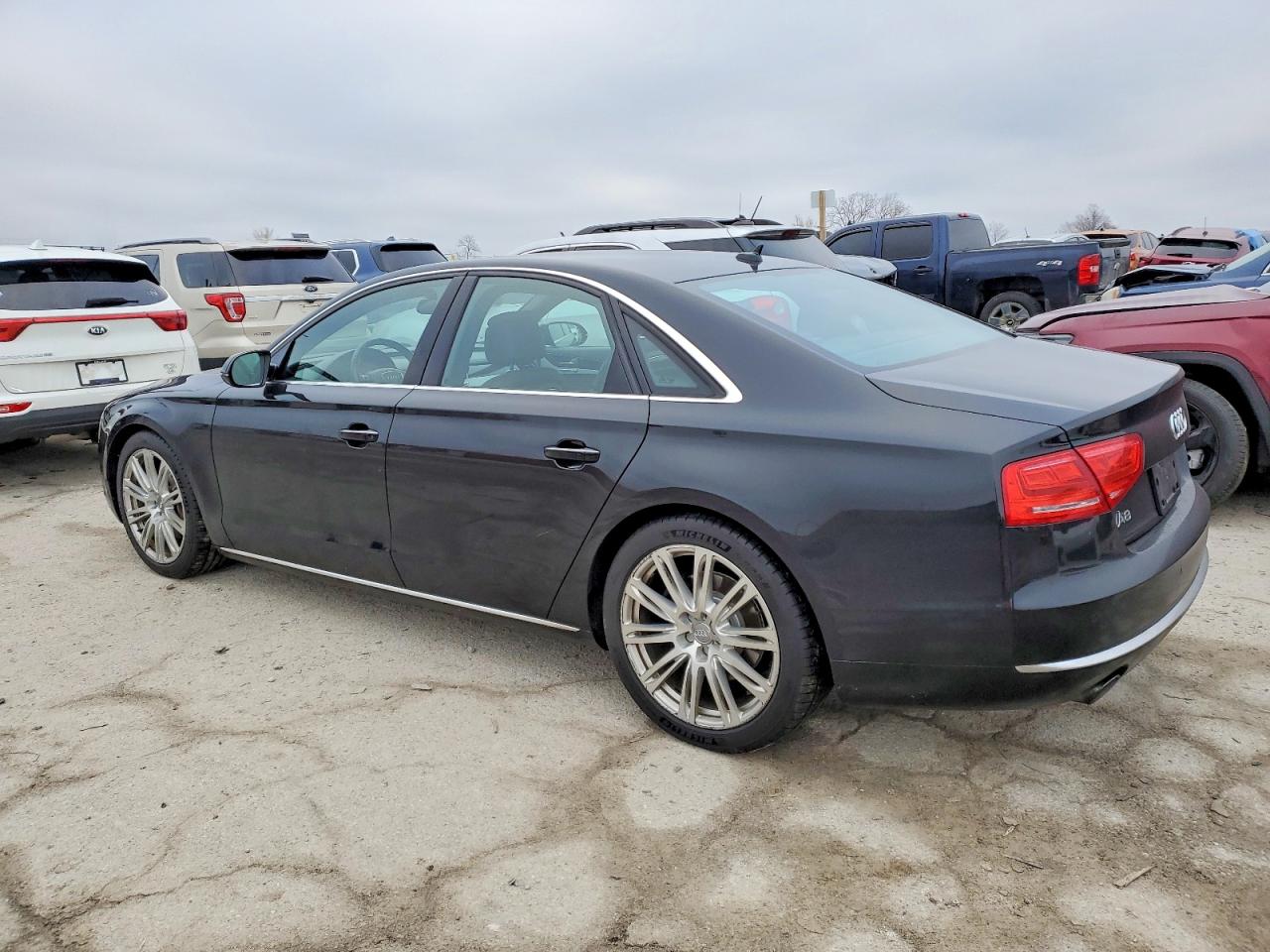 2014 AUDI A8 QUATTRO photo 2