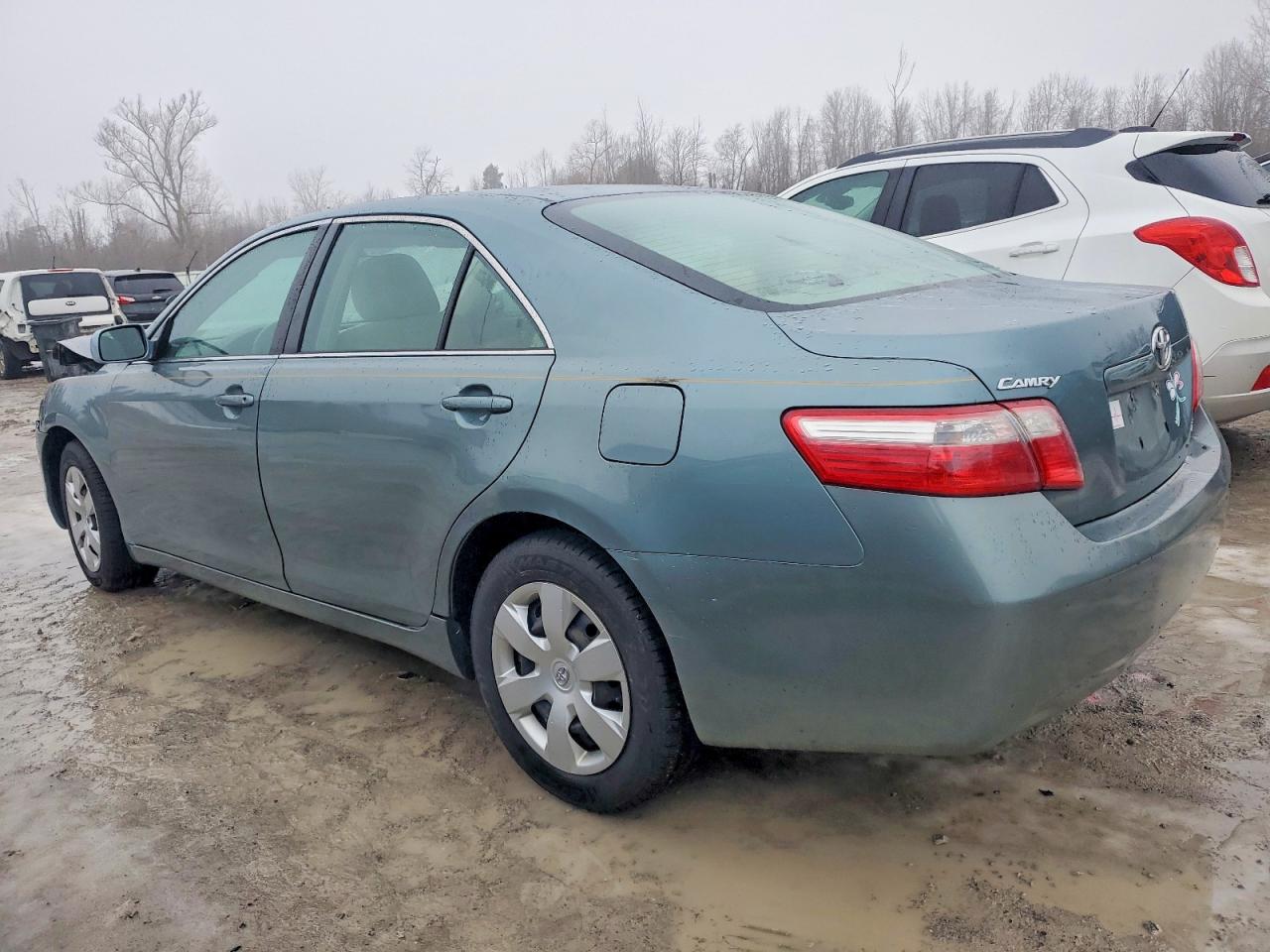 2009 TOYOTA CAMRY BASE photo 2