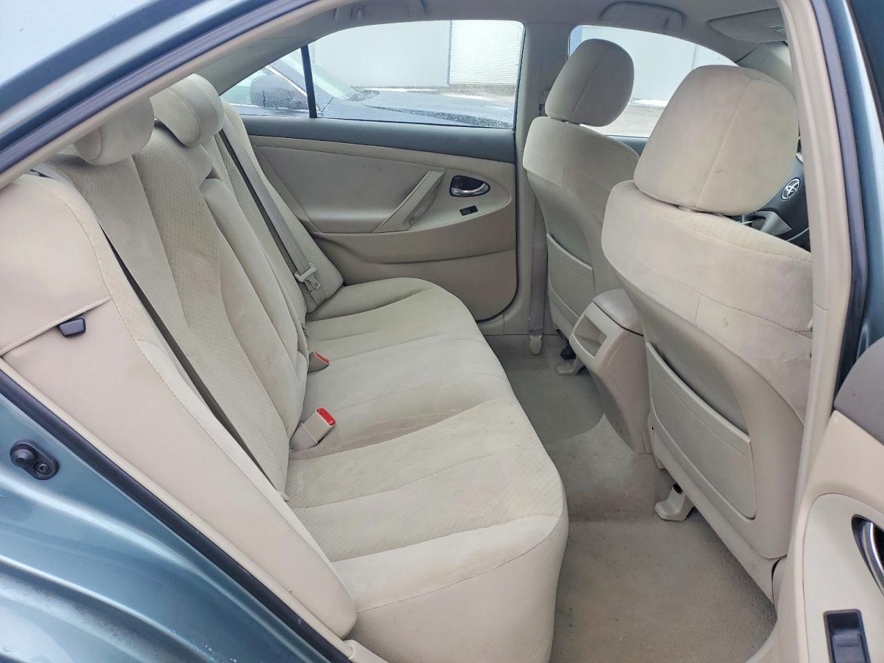 2009 TOYOTA CAMRY BASE photo 10