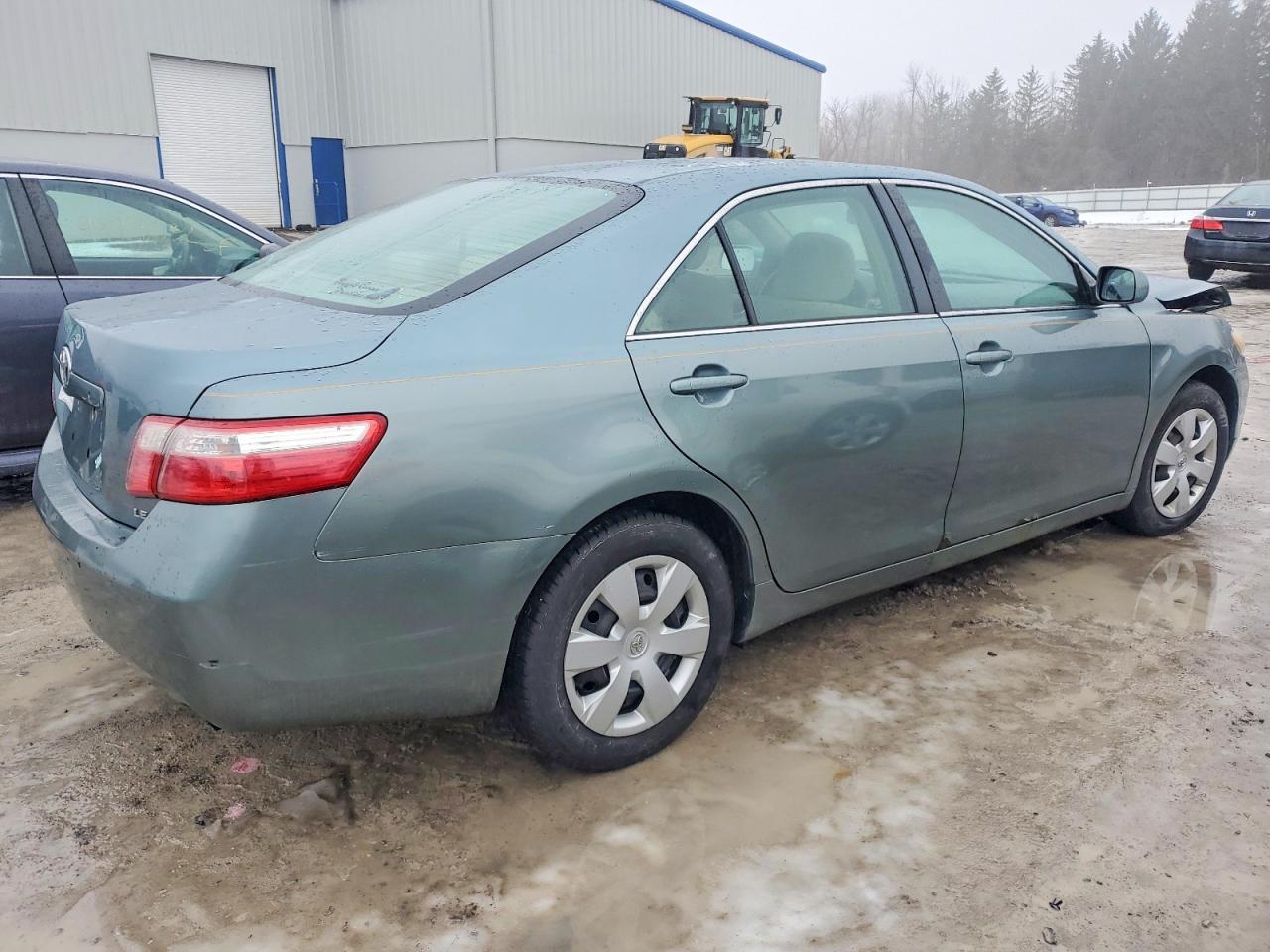 2009 TOYOTA CAMRY BASE photo 3