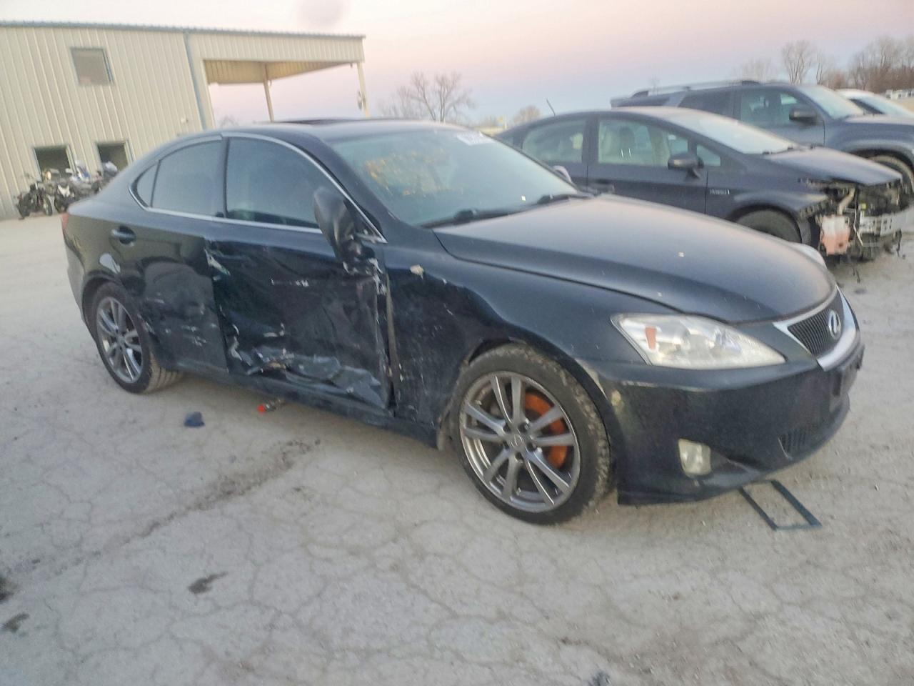 2008 LEXUS IS 250 photo 4