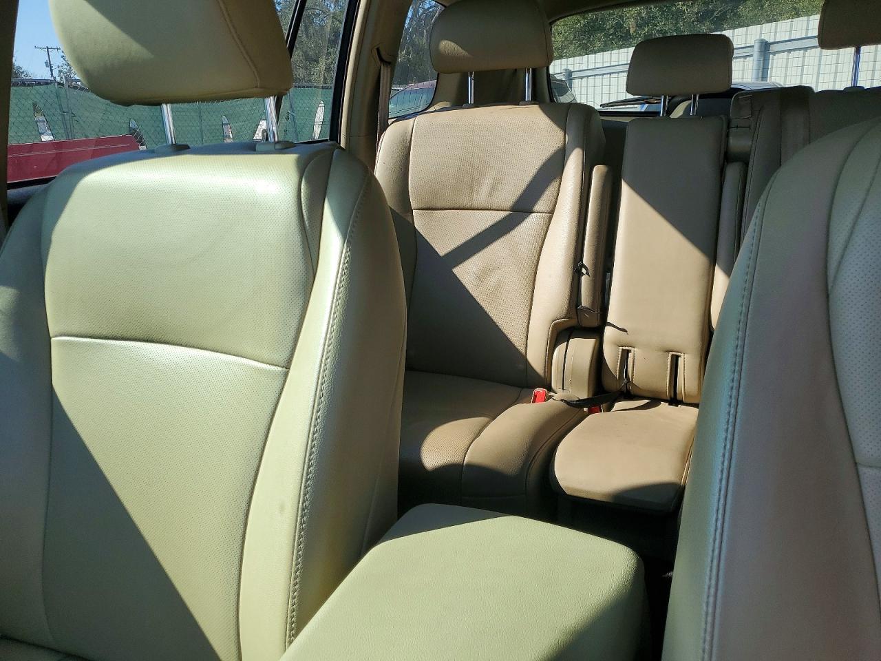 2013 TOYOTA HIGHLANDER LIMITED photo 10