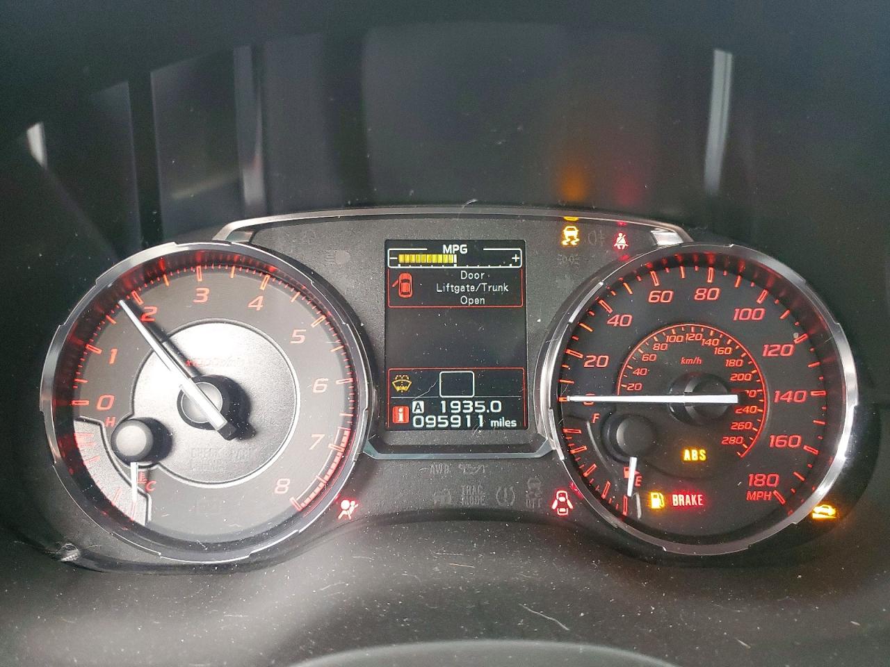 2016 SUBARU WRX photo 9