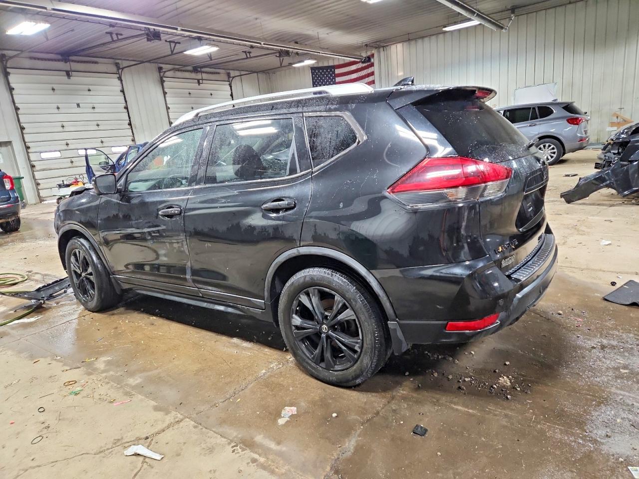 2020 NISSAN ROGUE S photo 2