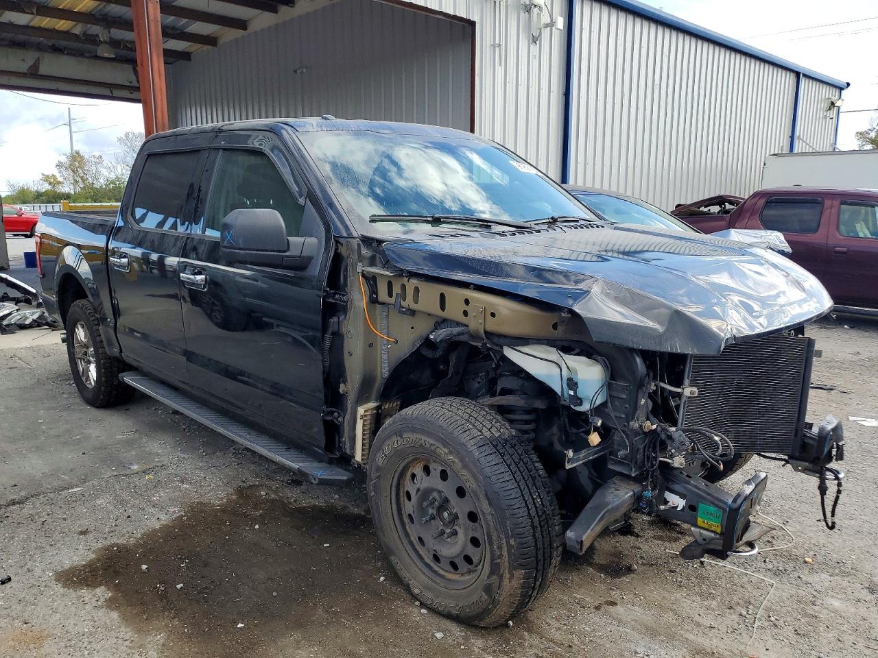 2015 FORD F150 SUPERCREW photo 4