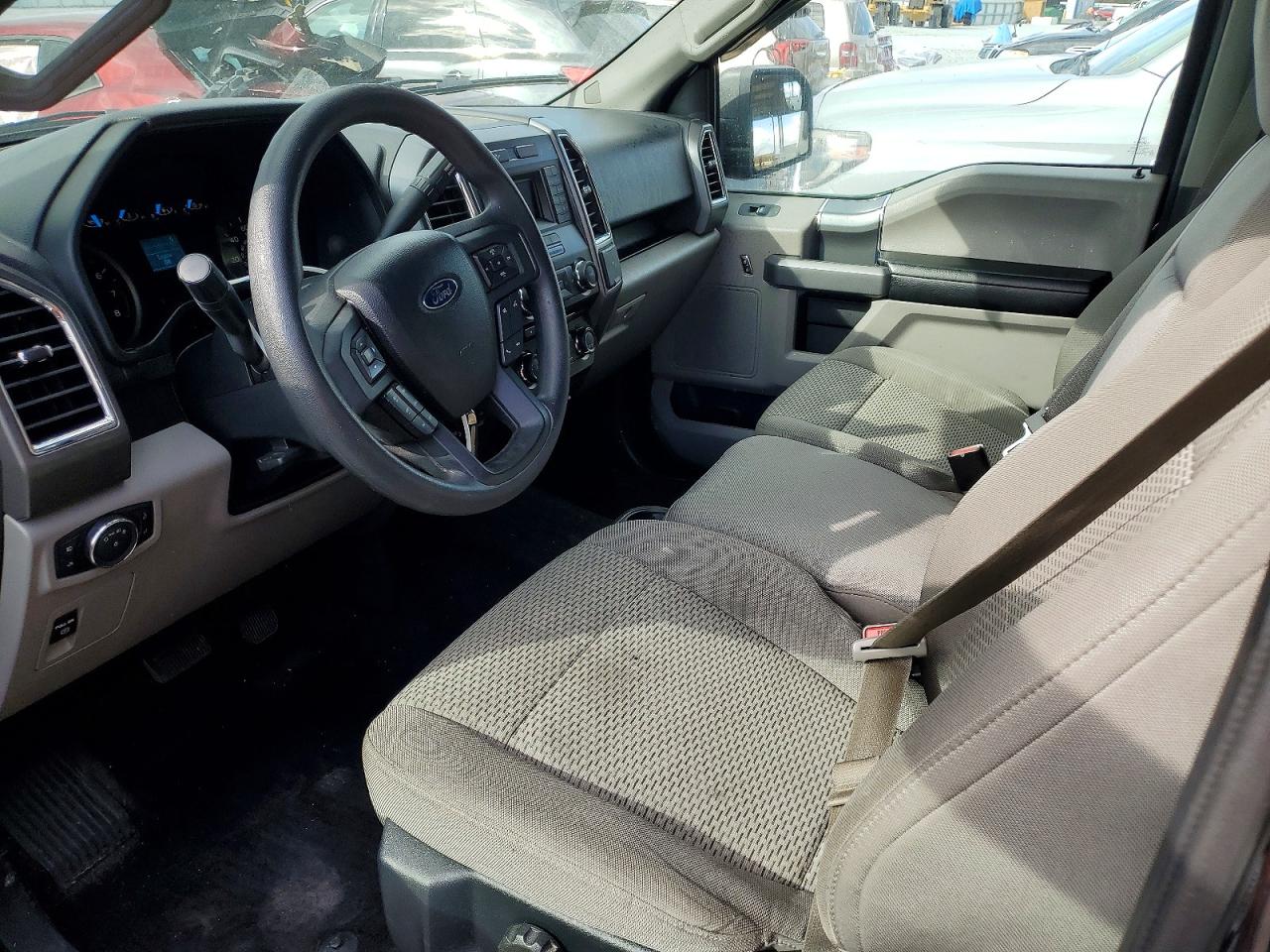 2015 FORD F150 SUPERCREW photo 8