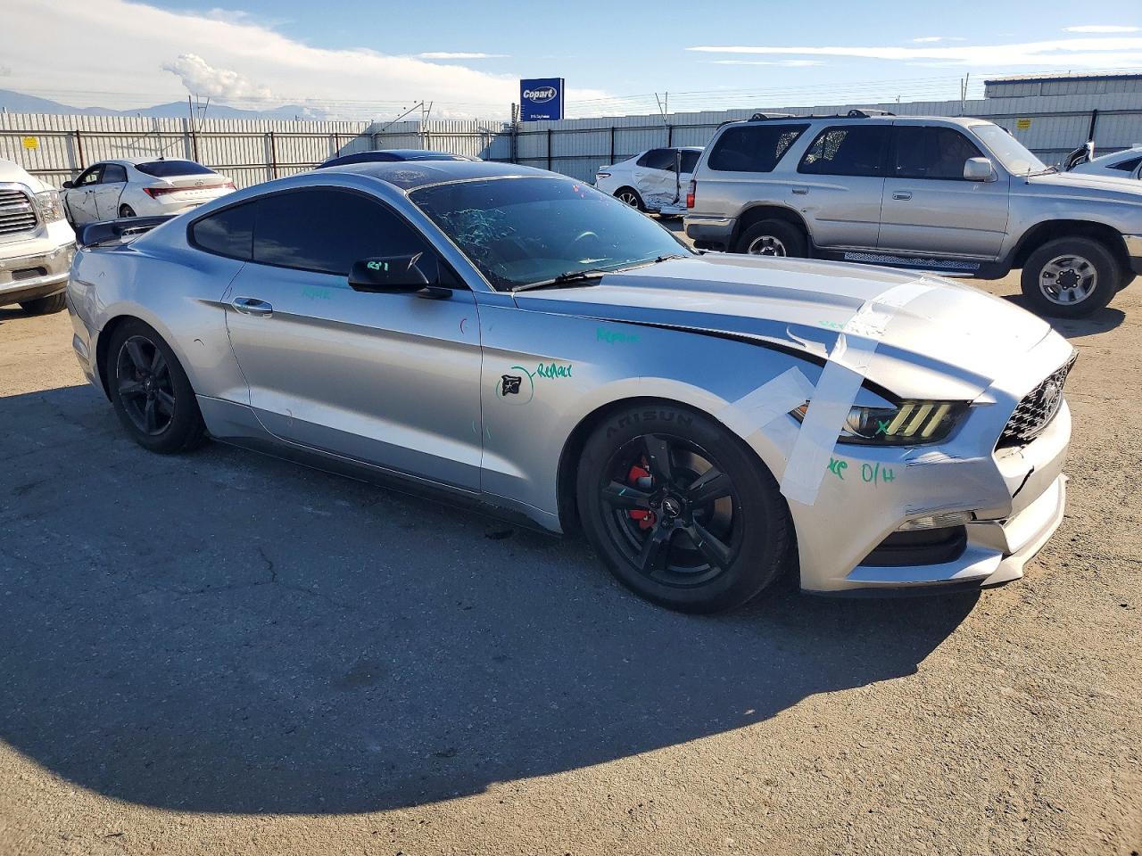 2016 FORD MUSTANG photo 7