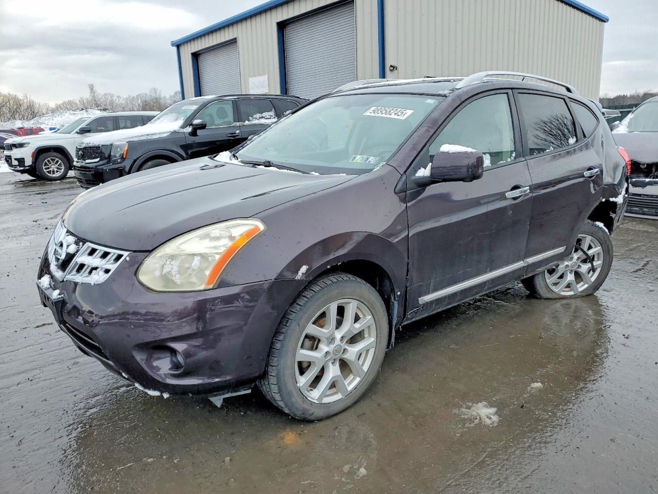 2013 NISSAN ROGUE