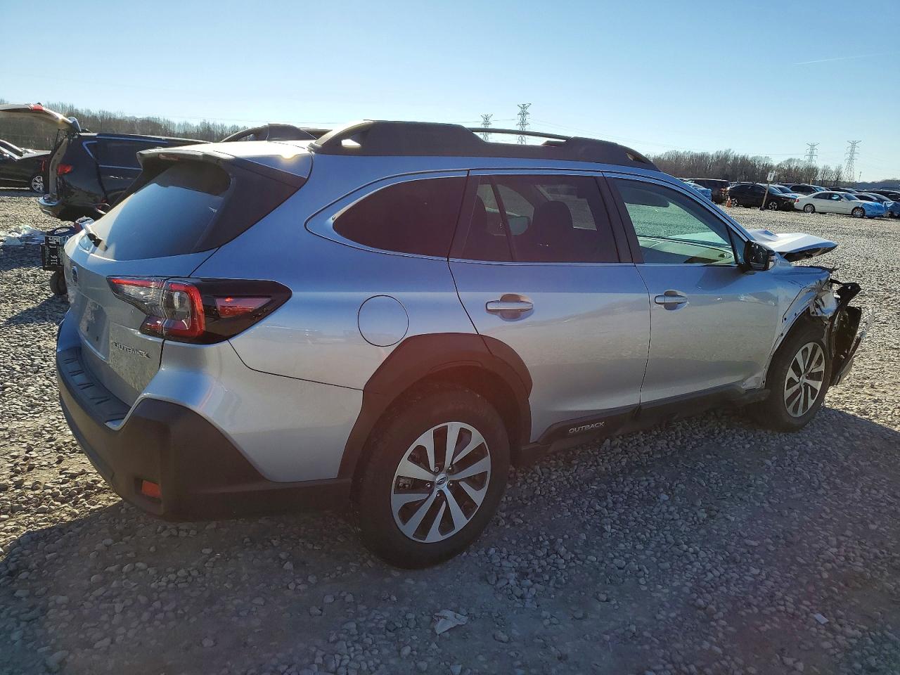 2025 SUBARU OUTBACK PREMIUM photo 3