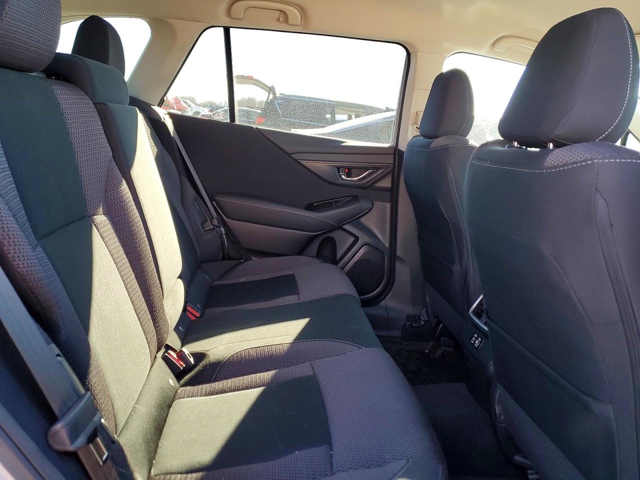 2025 SUBARU OUTBACK PREMIUM photo 11