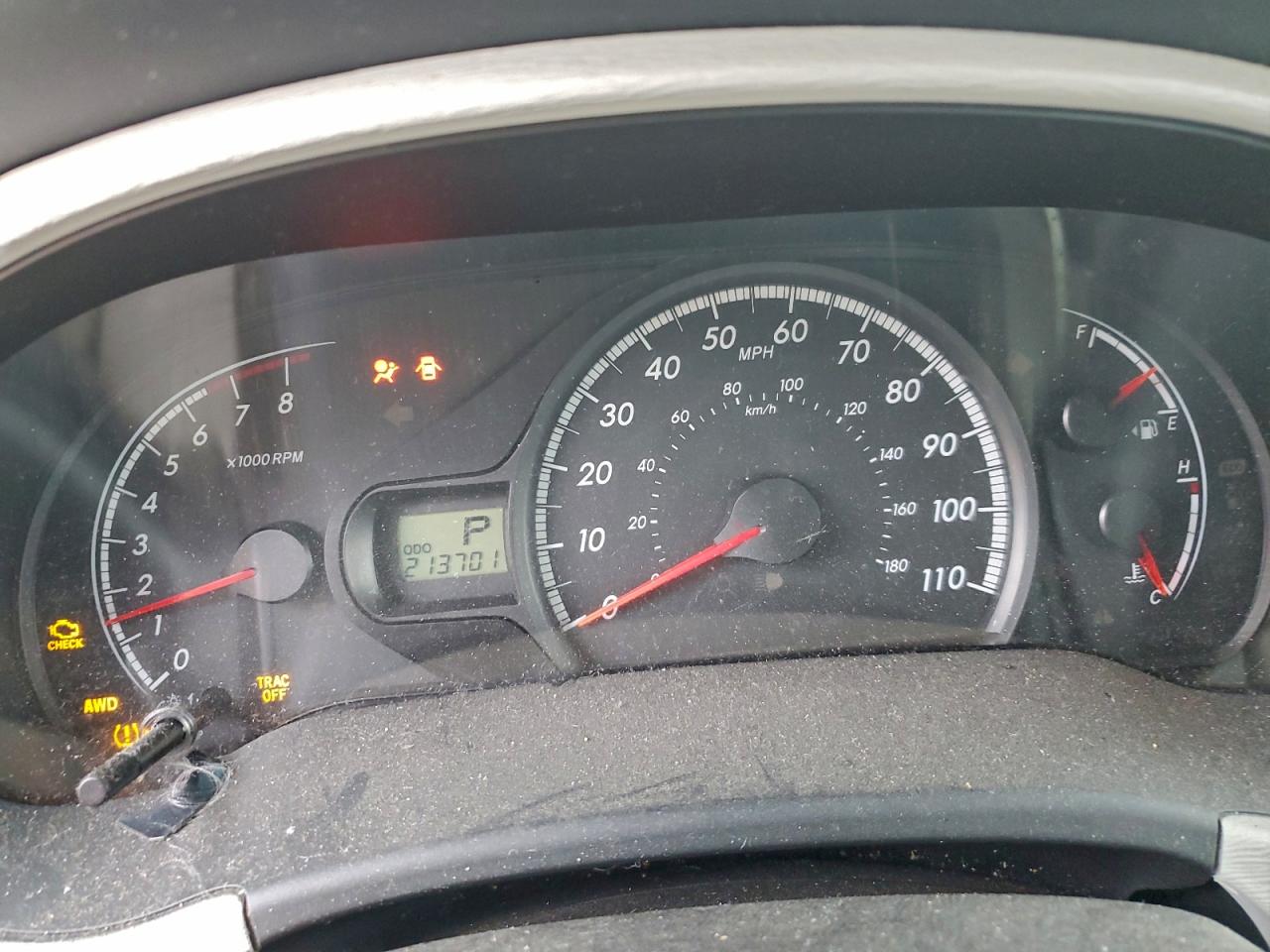 2014 TOYOTA SIENNA LE photo 9