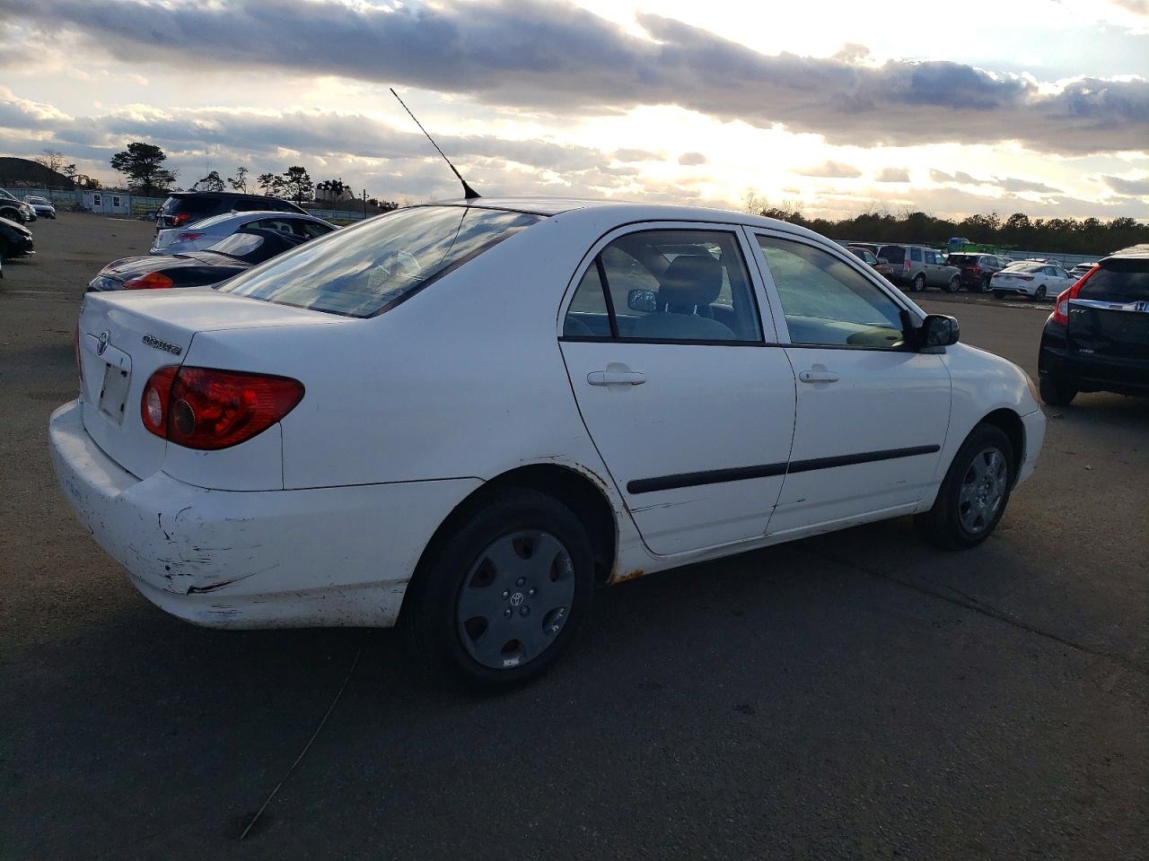 2004 TOYOTA COROLLA CE photo 7