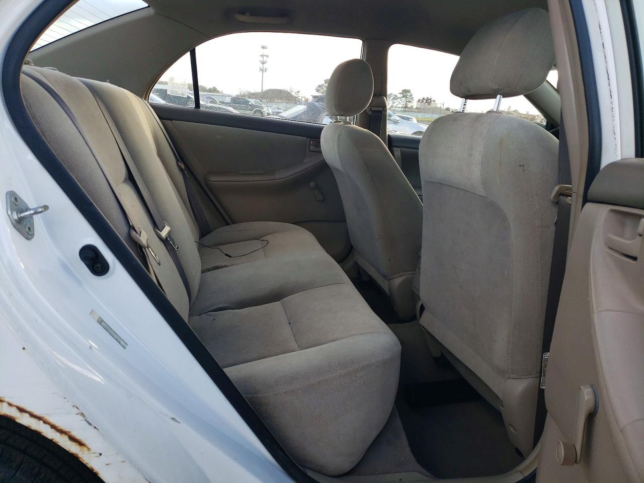 2004 TOYOTA COROLLA CE photo 28