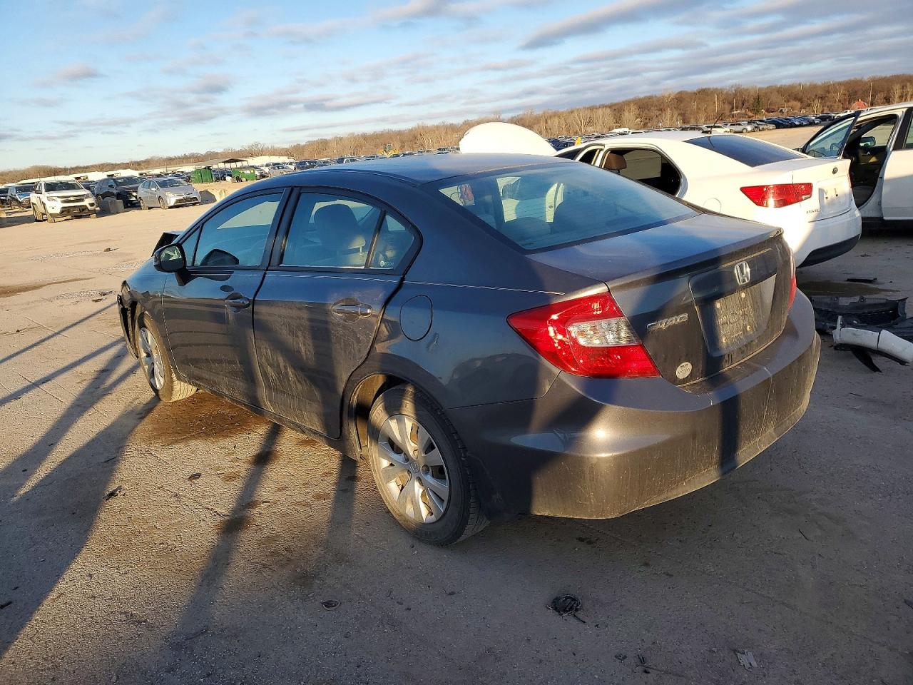 2012 HONDA CIVIC LX photo 2