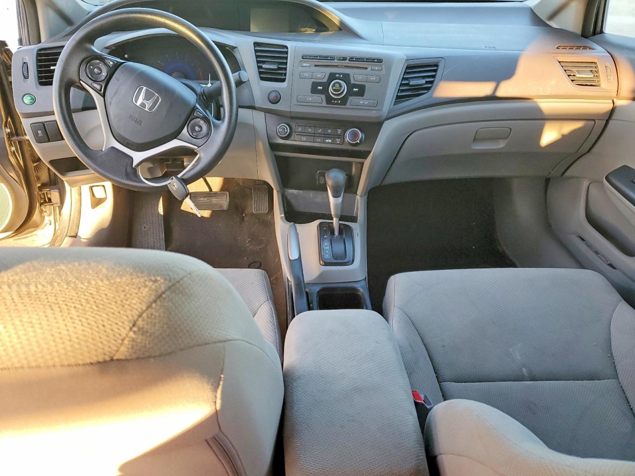 2012 HONDA CIVIC LX photo 8