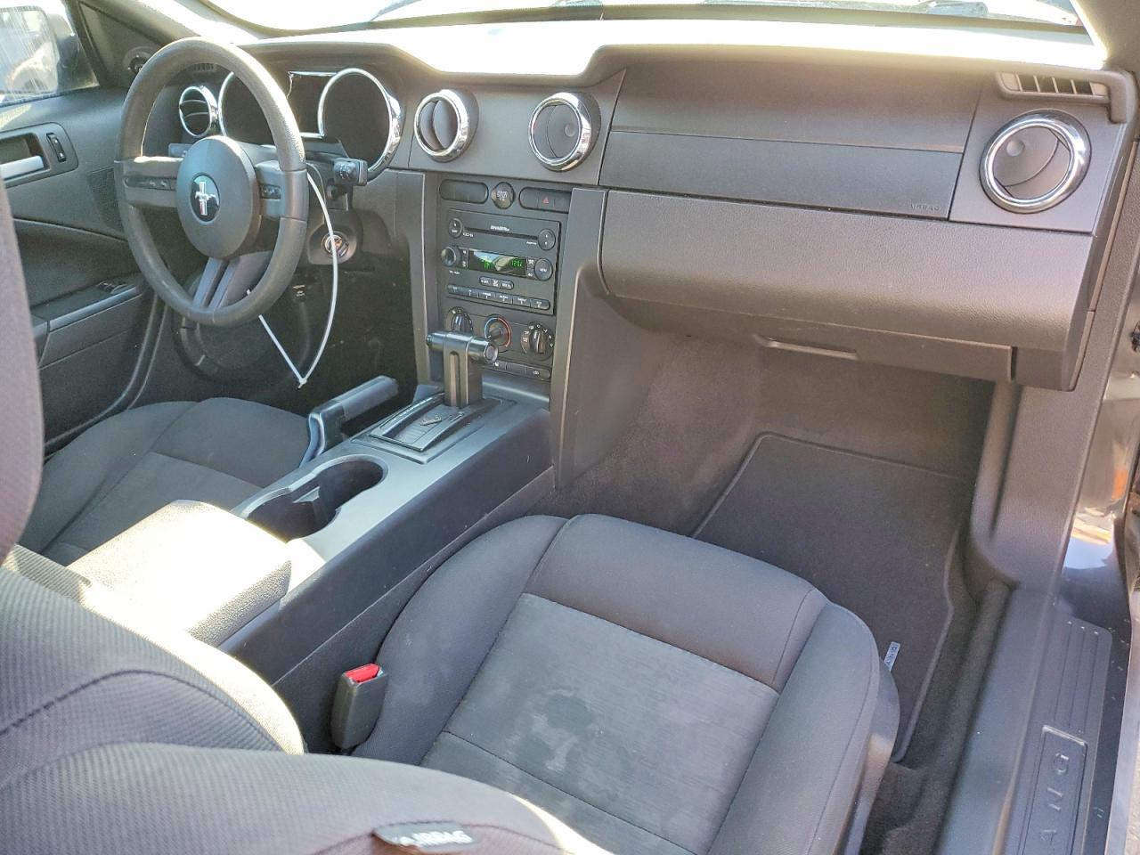 2007 FORD MUSTANG photo 8